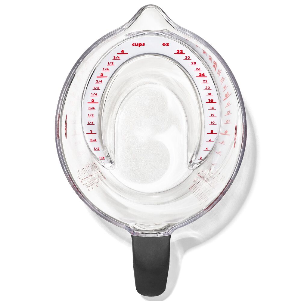 4-Cup Angled Measuring Cup T8