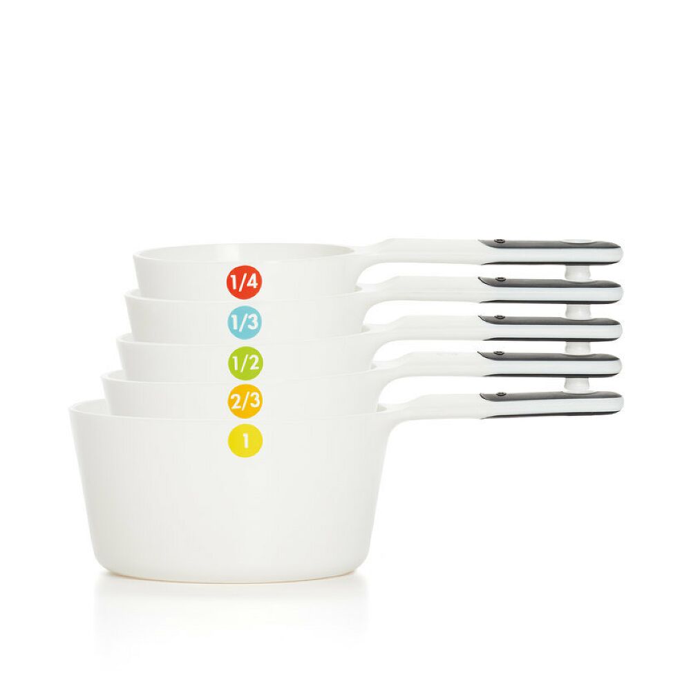 6 Piece Plastic Measuring Cups D2