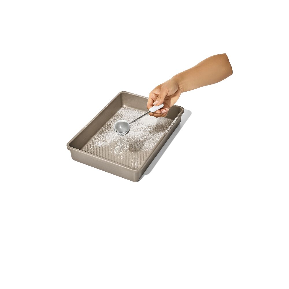 Baker's Dusting Wand F7
