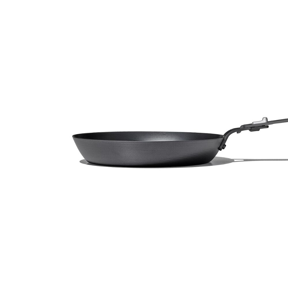 Carbon Steel With Removable Handle 10in Pan I1