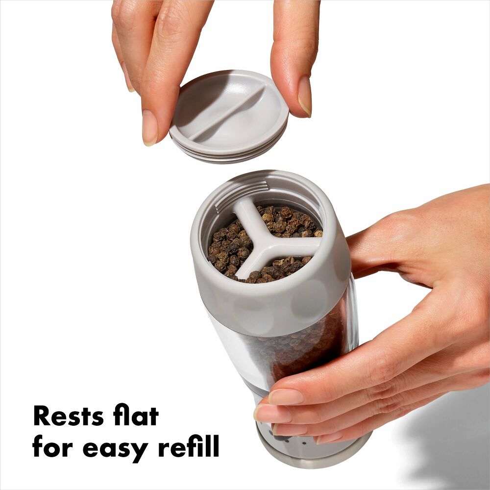 Contoured Mess-Free Pepper Grinder N7