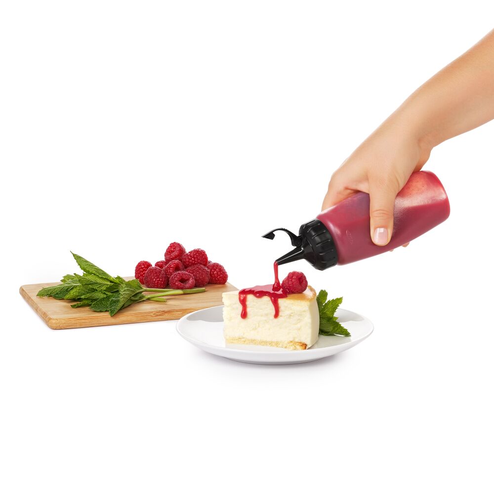OXO Chef's Squeeze Bottles - 6 ounces W1