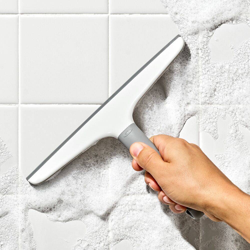 Multi-Use Squeegee with Hook D0