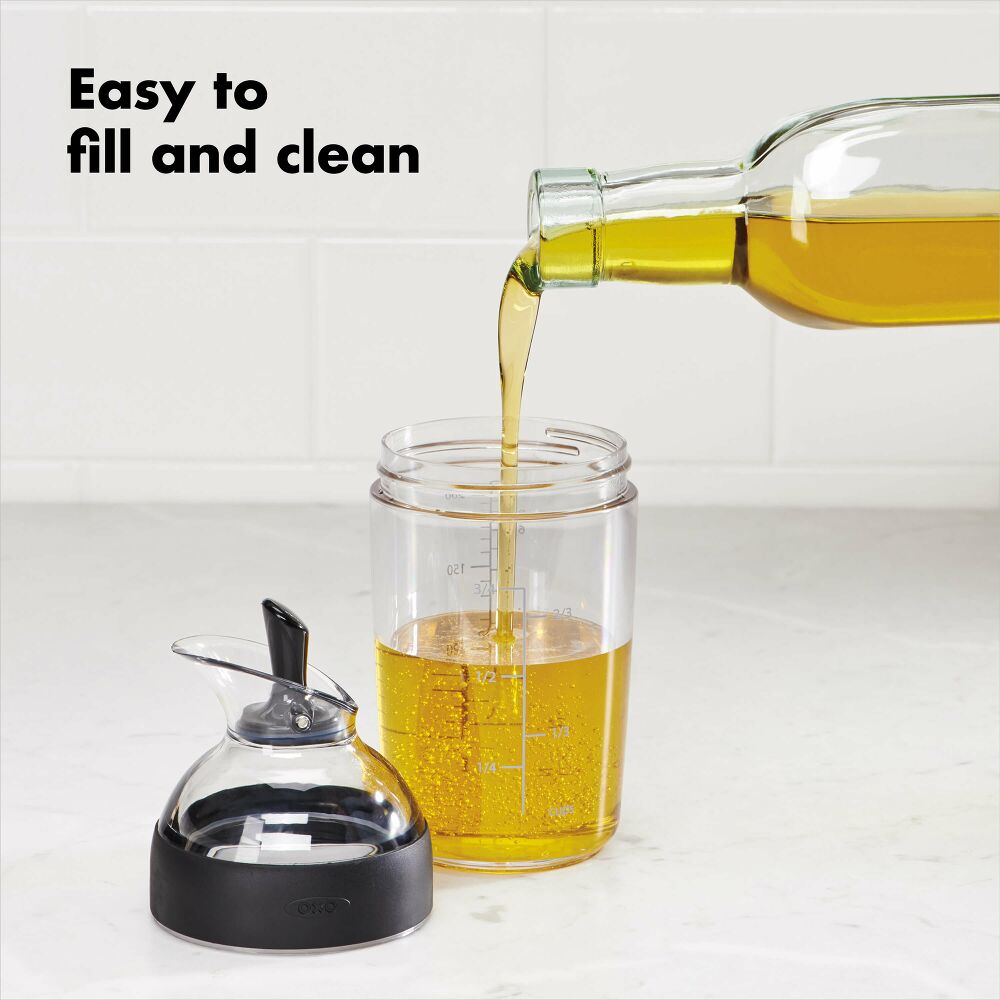 Little Salad Dressing Shaker U4