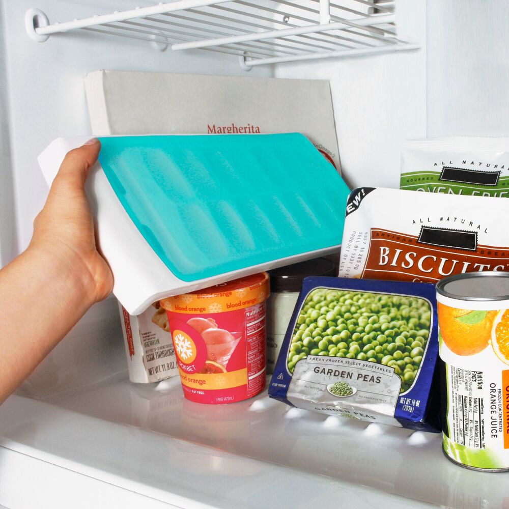 No-Spill Ice Cube Tray - 2 Pack D7
