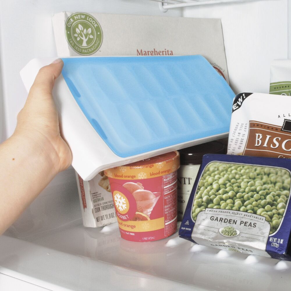No-Spill Ice Cube Tray K7