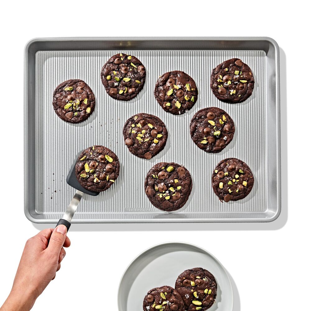 Non-Stick Pro Clear Coated Half Sheet Pan N7
