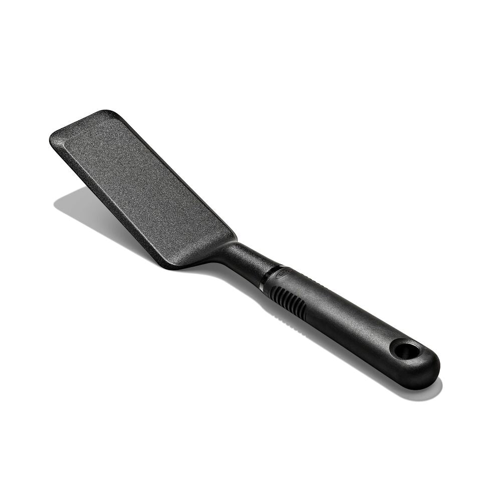 Nylon Cut & Serve Turner C6