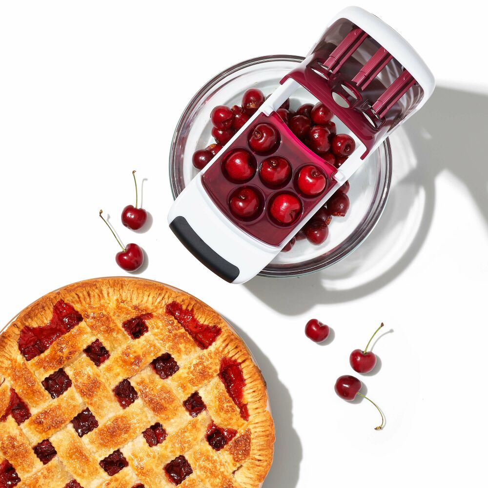 Quick-Release Multi Cherry Pitter T7