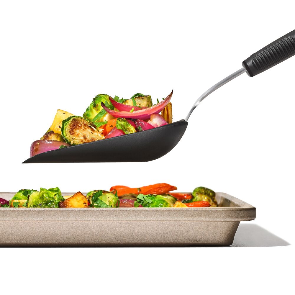 Sheet Pan Scoop Z5