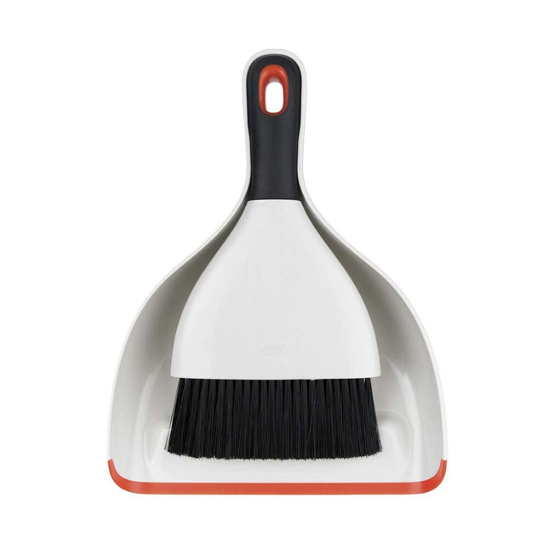 Dustpan & Brush Set C5