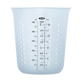 2 Cup Squeeze & Pour Silicone Measuring Cup P8