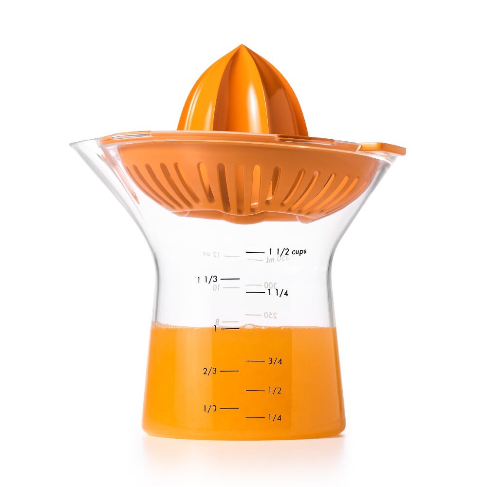 2-in-1 Citrus Juicer Y0