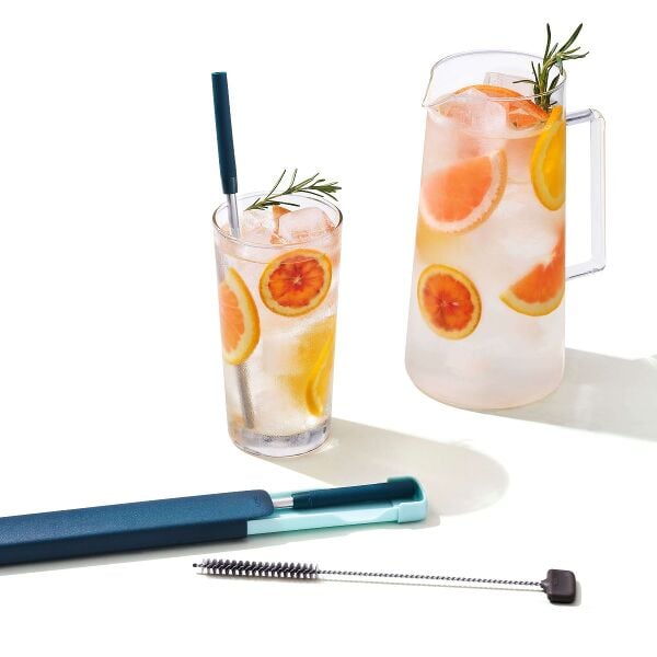 4-Piece Reusable Straw and Brush Set with Case M1