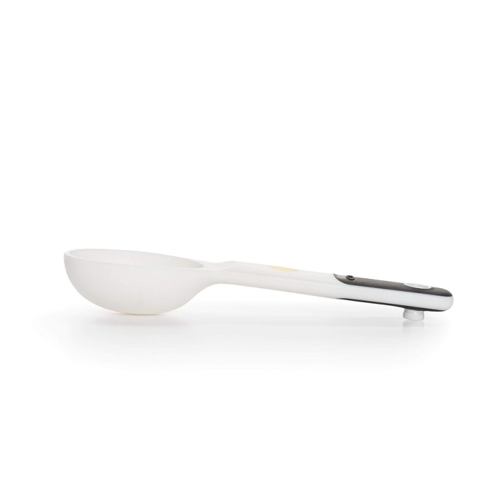 7 Piece Plastic Measuring Spoons - White W8