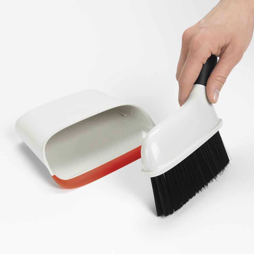 Compact Dustpan & Brush Set N3