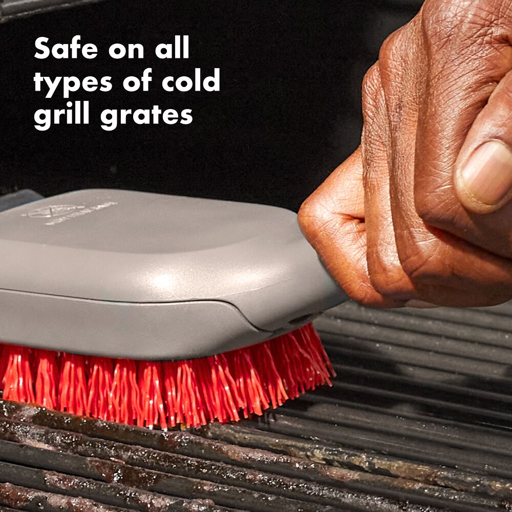 OXO Good Grips Nylon Grill Brush for Cold Cleaning R5