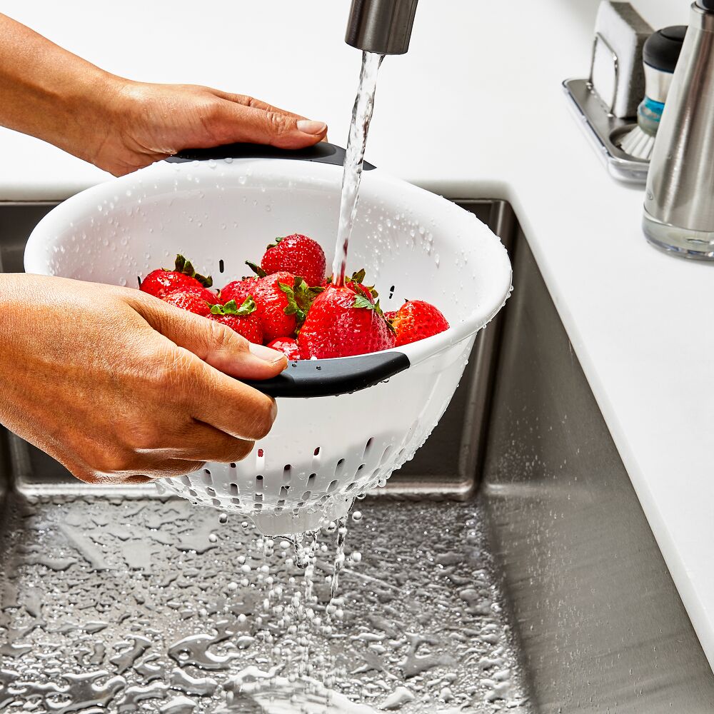 Plastic Colander