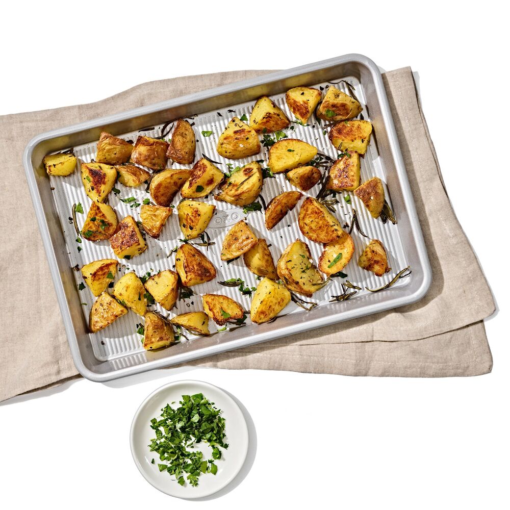 Non-Stick Pro Clear Coated Quarter Sheet Pan