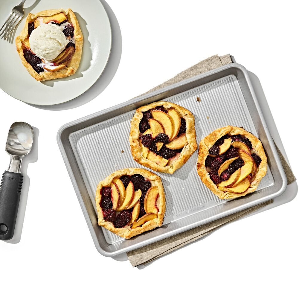 Non-Stick Pro Clear Coated Quarter Sheet Pan