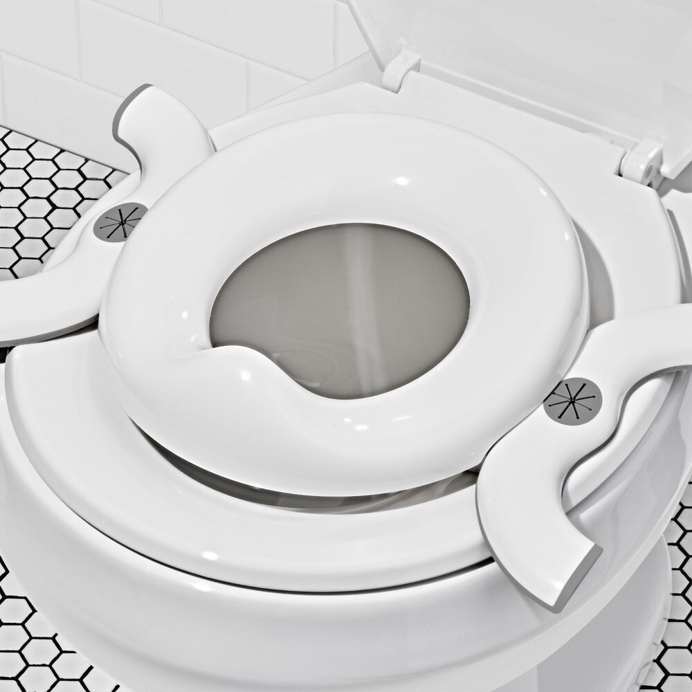 2-in-1 Go Potty™ with Travel Bag