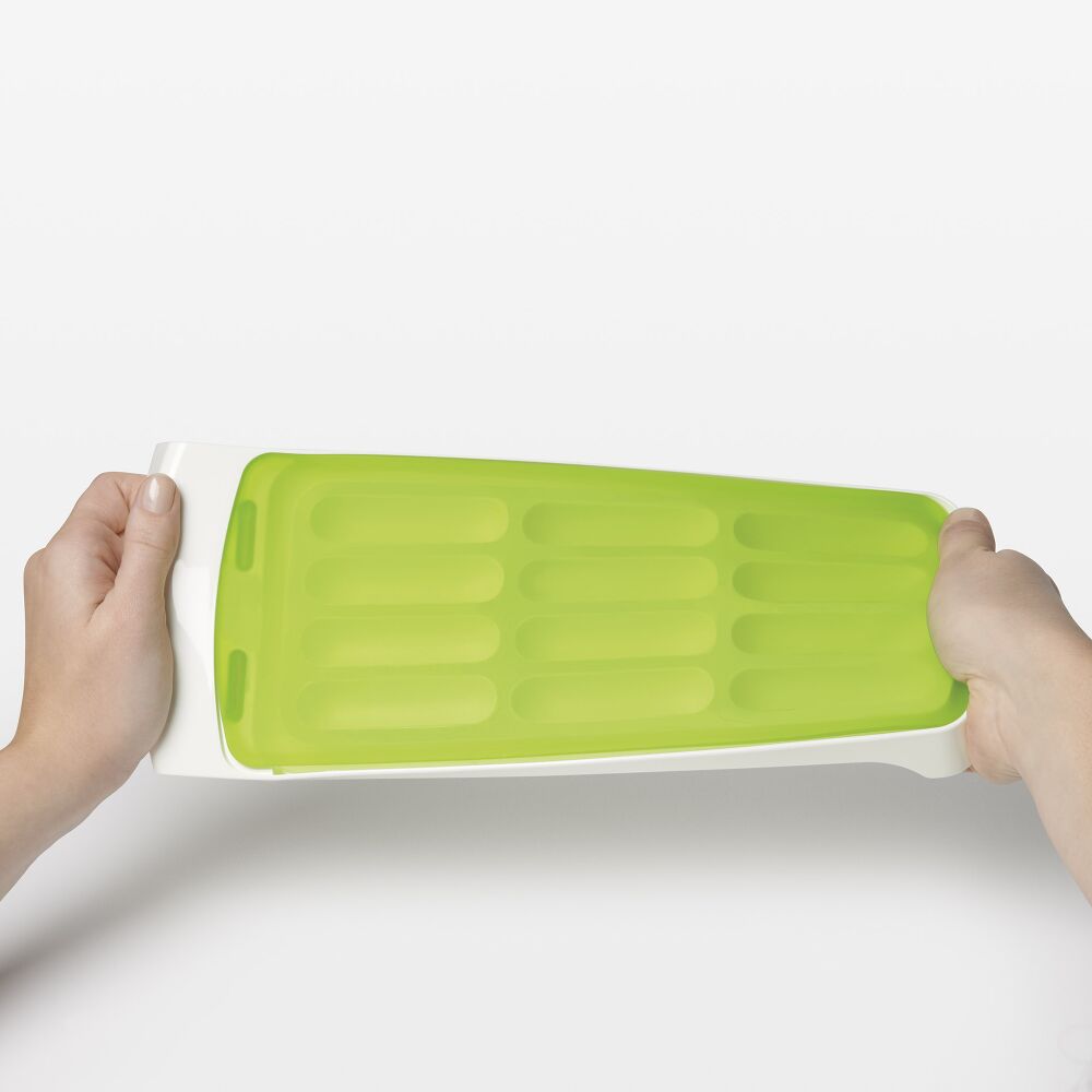 No-Spill Ice Stick Tray S8