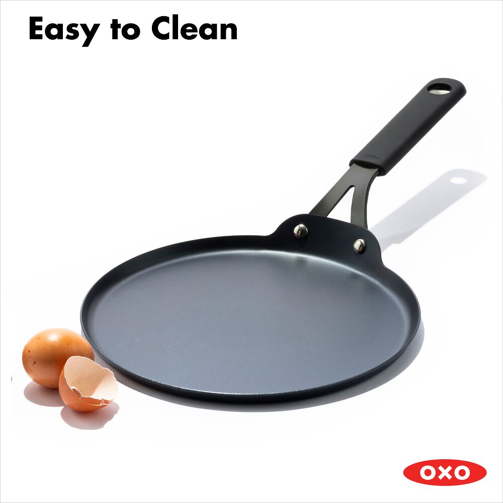 Obsidian Carbon Steel 10-Inch Crêpe Pan with Silicone Sleeve W0