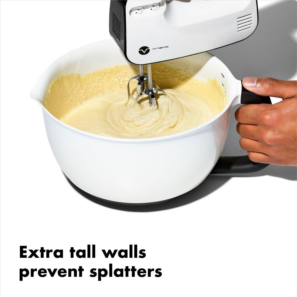 OXO Good Grips 4 QT./4 L. Batter Bowl with Lid G8