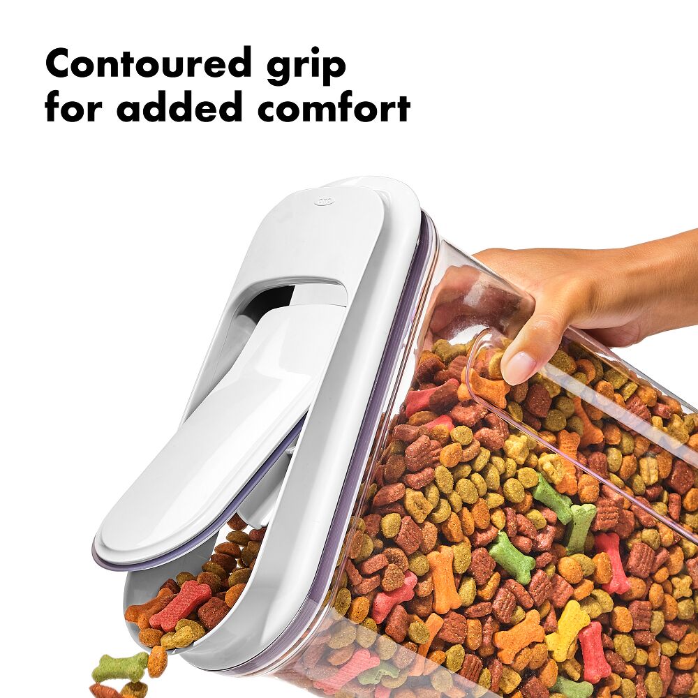 OXO Good Grips Pet Food Dispenser - 4.5 Qt/4.3 L E1