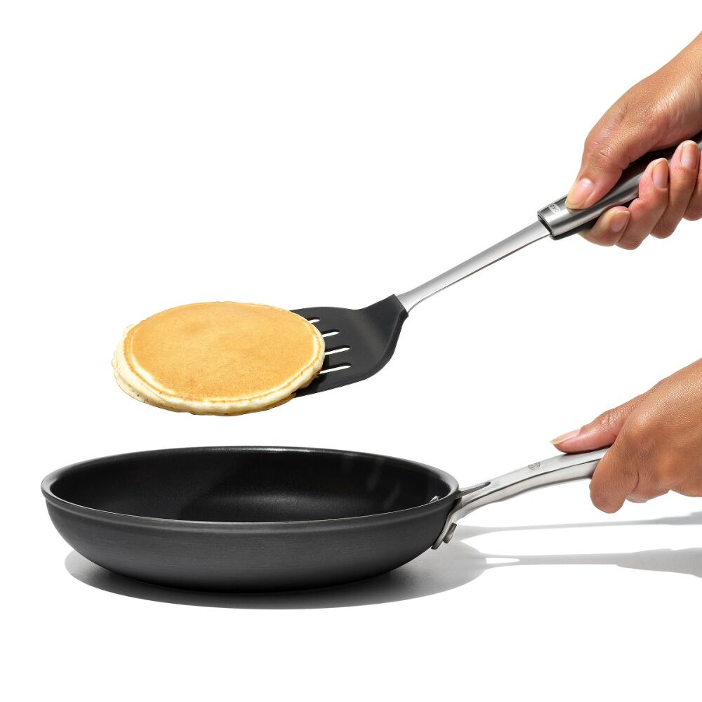 OXO Steel Silicone Flexible Turner J1