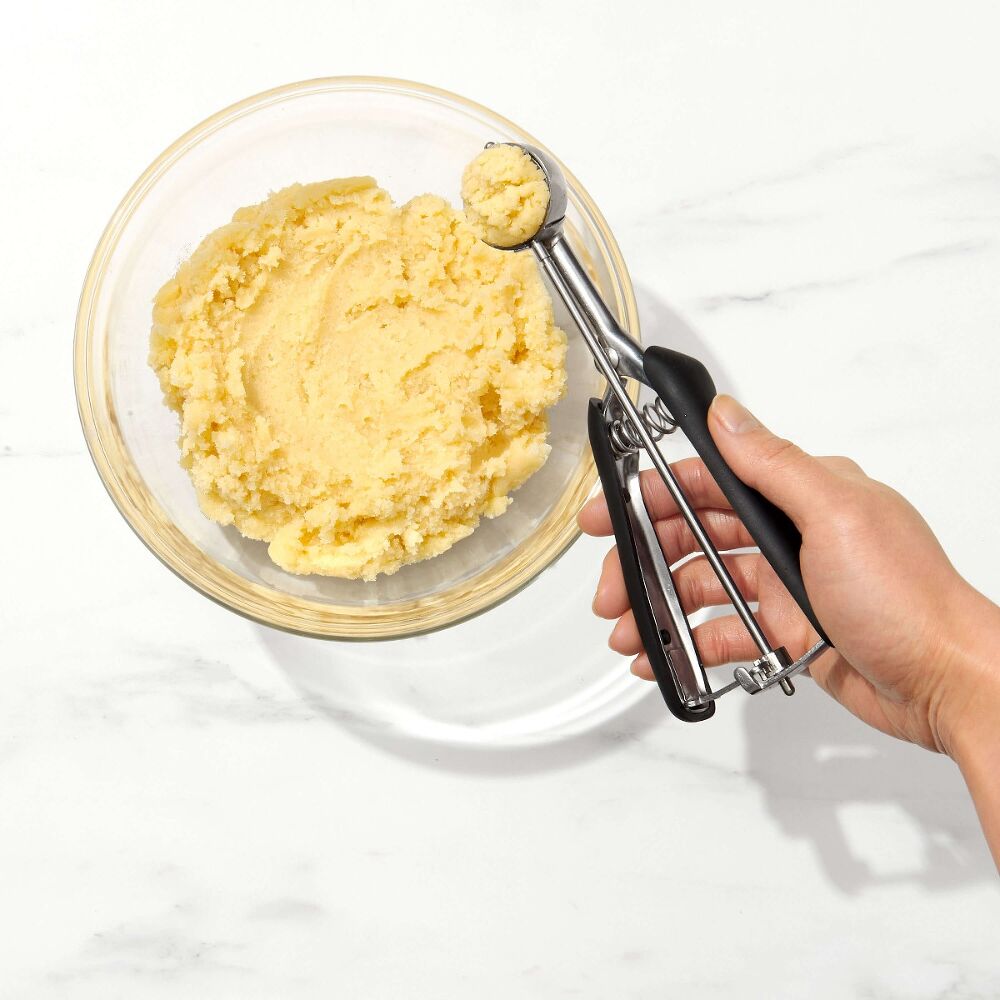 Small Cookie Scoop Q0