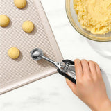 Small Cookie Scoop Q0