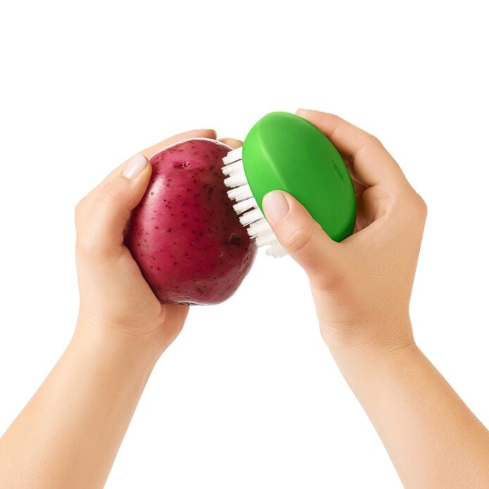 Vegetable Brush Q7